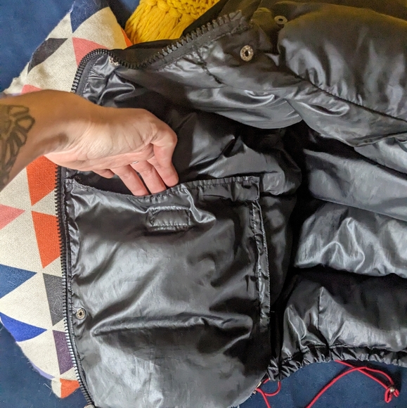 Black Puffer Jacket - Picture 4 of 4